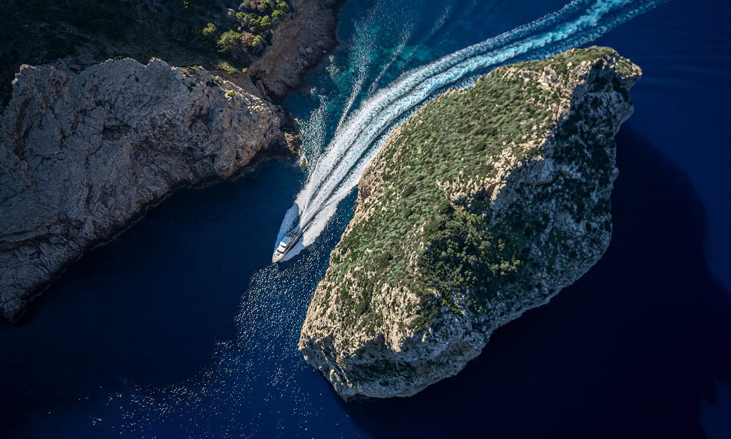 Yacht Charter Management