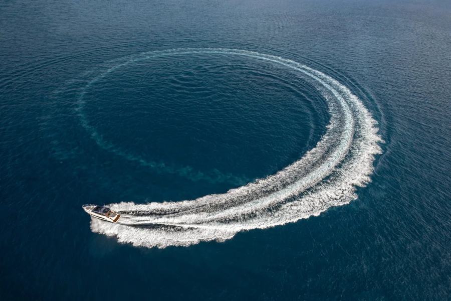 Princess V55 (17.81 m, New) for Sale (1)