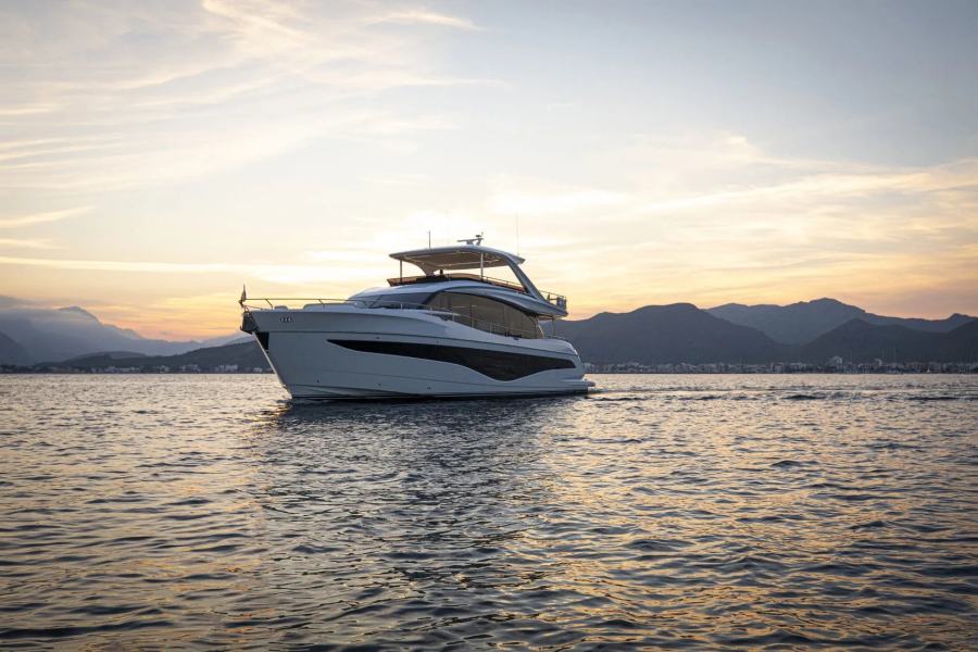 Princess Y80 (25.5 m, 2024) in vendita (3)