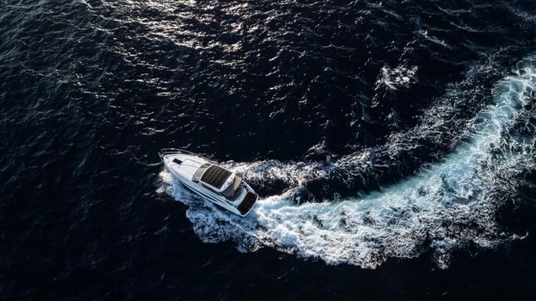 Princess V40 (12.98 m, 2021) à vendre à La Valette, Malte (3)