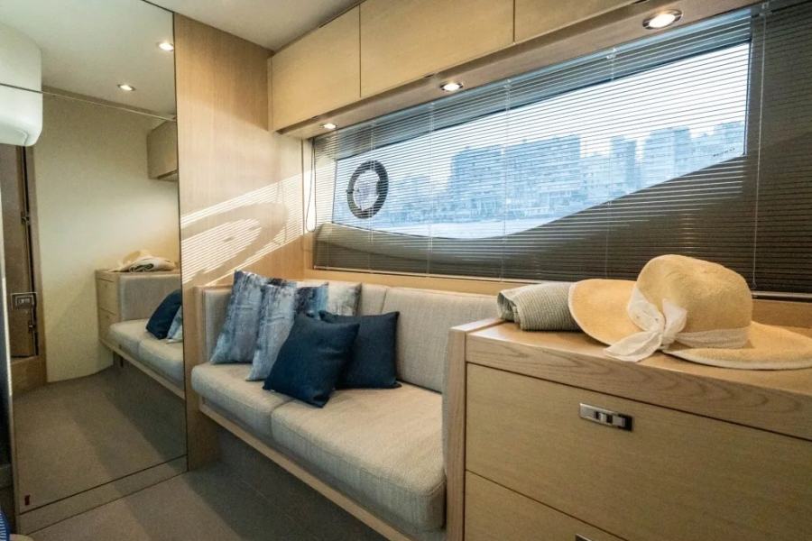 Princess V40 (12.98 m, 2021) à vendre à La Valette, Malte (22)