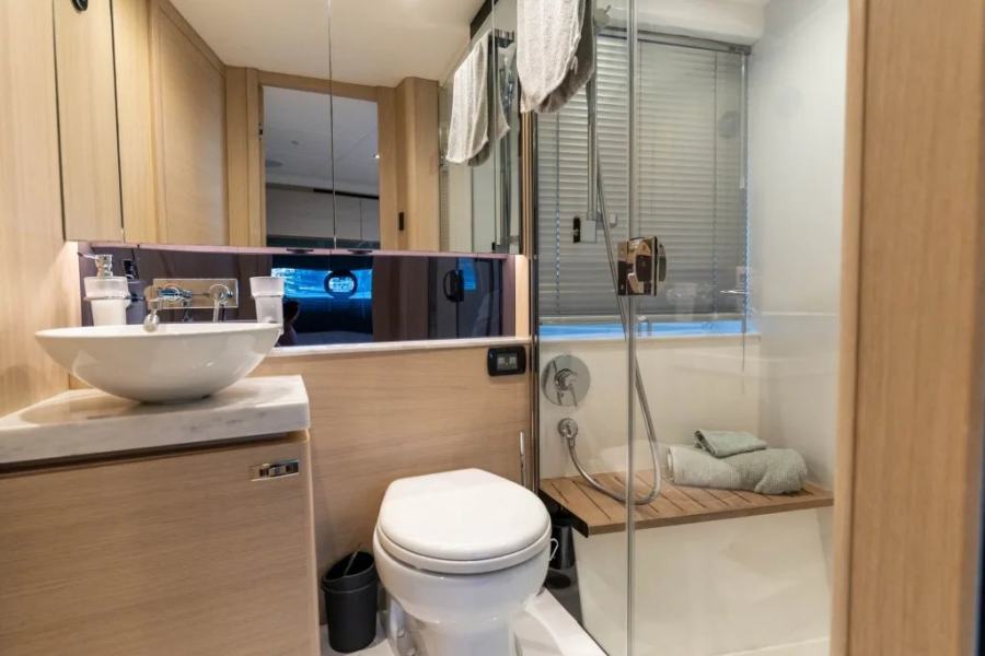 Princess V40 (12.98 m, 2021) à vendre à La Valette, Malte (24)