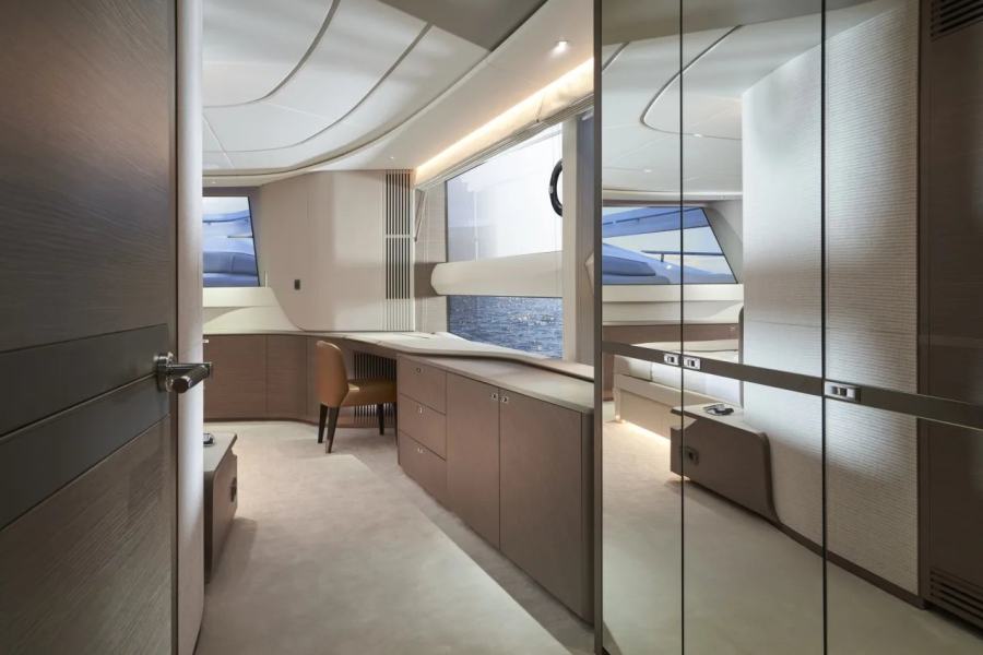 Princess X95 (29.11 m, 2021) in vendita in Turchia (13)