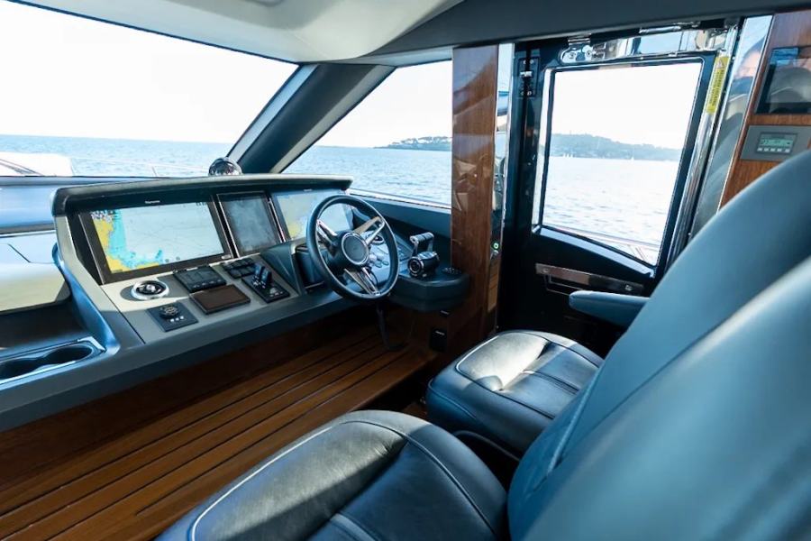 Princess S78 (24.66 m, 2021) for Sale in France (19)