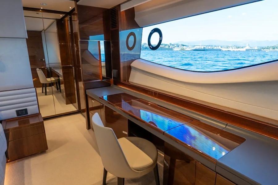 Princess S78 (24.66 m, 2021) for Sale in France (23)