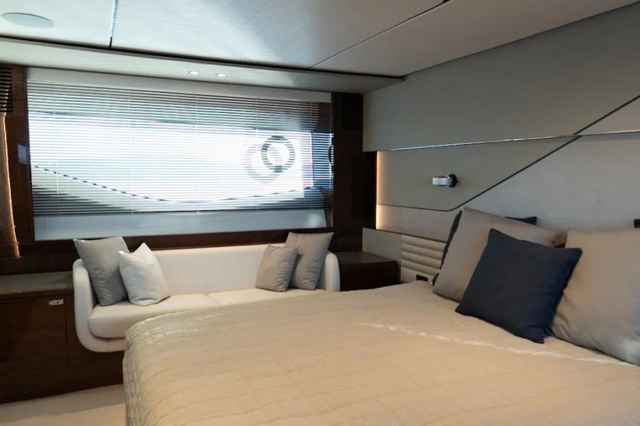 Princess S78 (24.66 m, 2021) for Sale in France (24)
