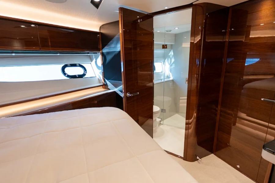 Princess S78 (24.66 m, 2021) for Sale in France (34)