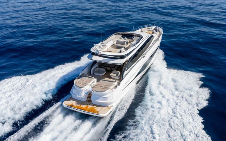 Princess S80 (25.4 m, 2025) in vendita (2)