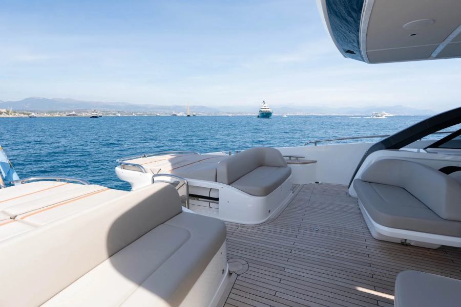 Princess S80 (25.4 m, 2025) in vendita (10)