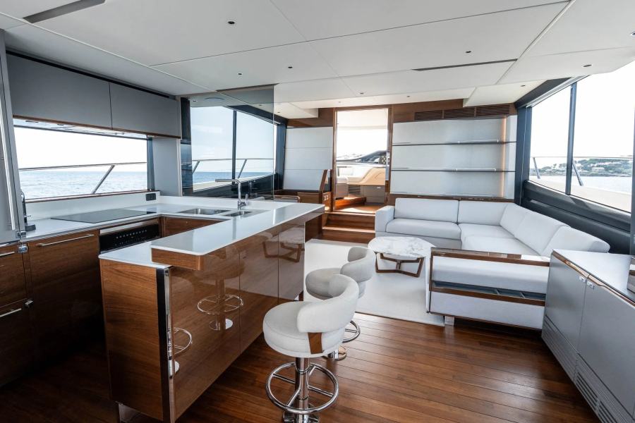 Princess S80 (25.4 m, 2025) in vendita (14)