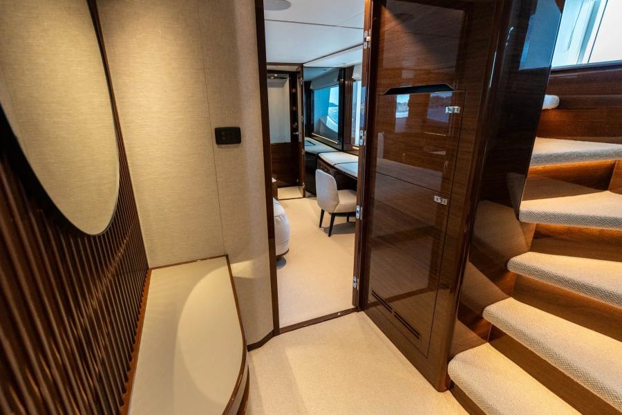 Princess S80 (25.4 m, 2025) in vendita (23)