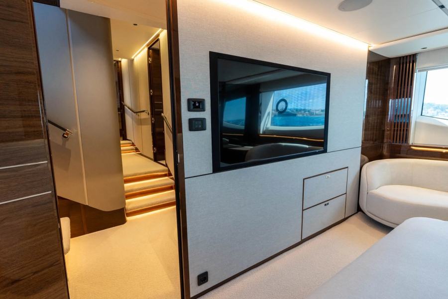 Princess S80 (25.4 m, 2025) in vendita (28)