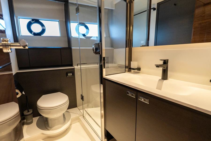 Princess S80 (25.4 m, 2025) in vendita (33)