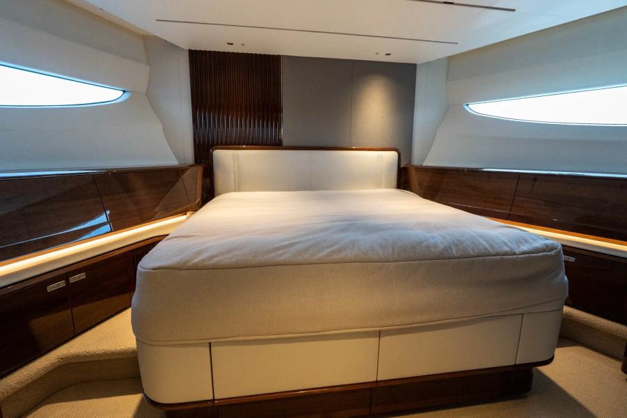 Princess S80 (25.4 m, 2025) in vendita (34)