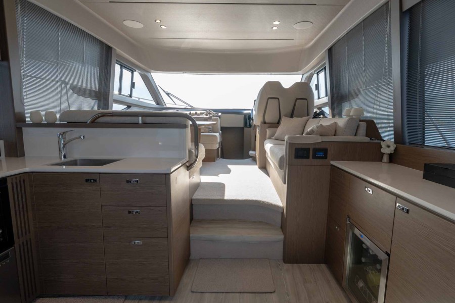 Princess F50 (15.7 m, 2023) à vendre en France (21)