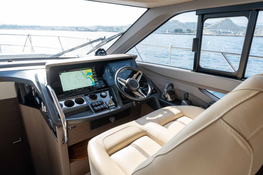 Princess F50 (15.7 m, 2023) à vendre en France (25)
