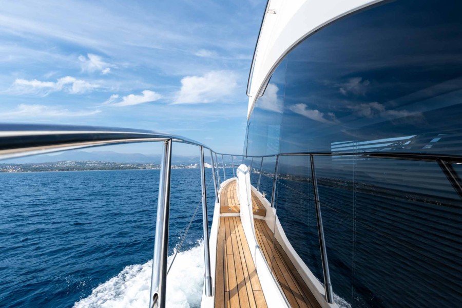 Princess F50 (15.7 m, 2023) à vendre en France (41)