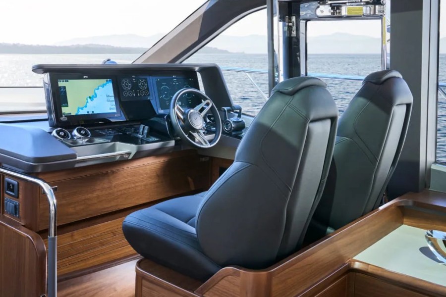 Princess V65 (20.32 m, New) for Sale (12)