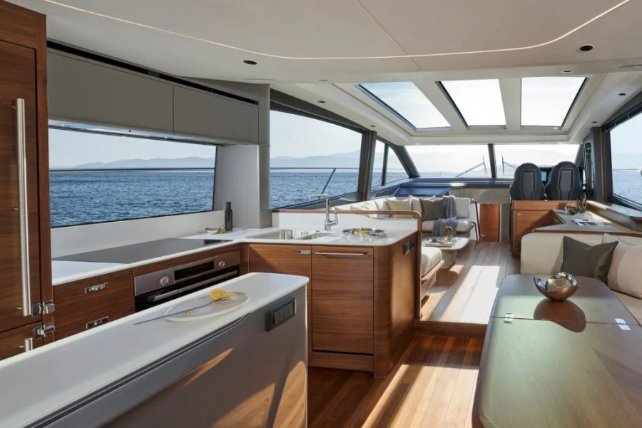Princess V65 (20.32 m, New) for Sale (14)