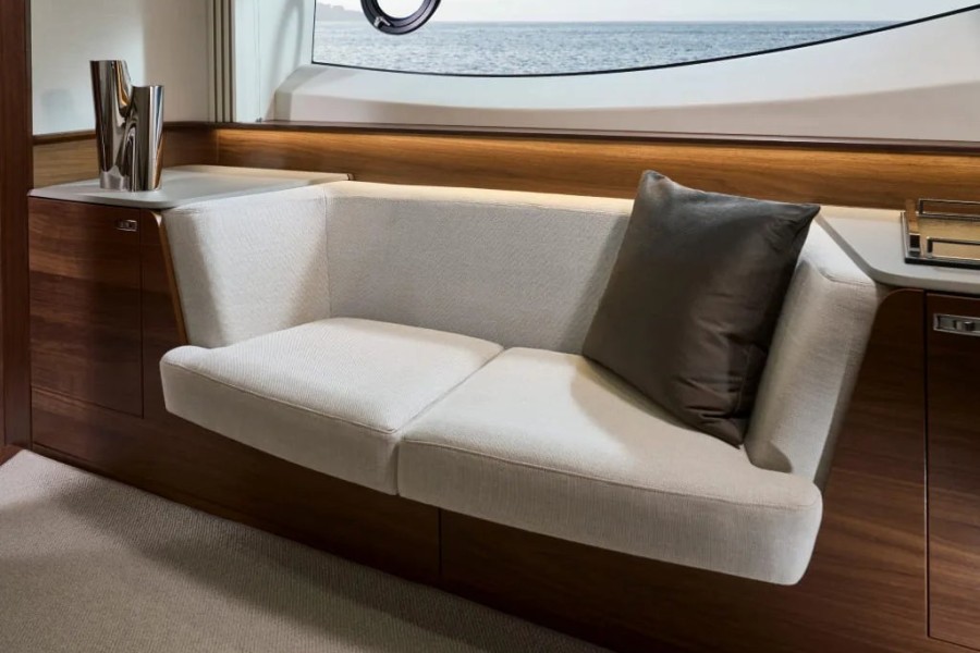 Princess V65 (20.32 m, New) for Sale (19)