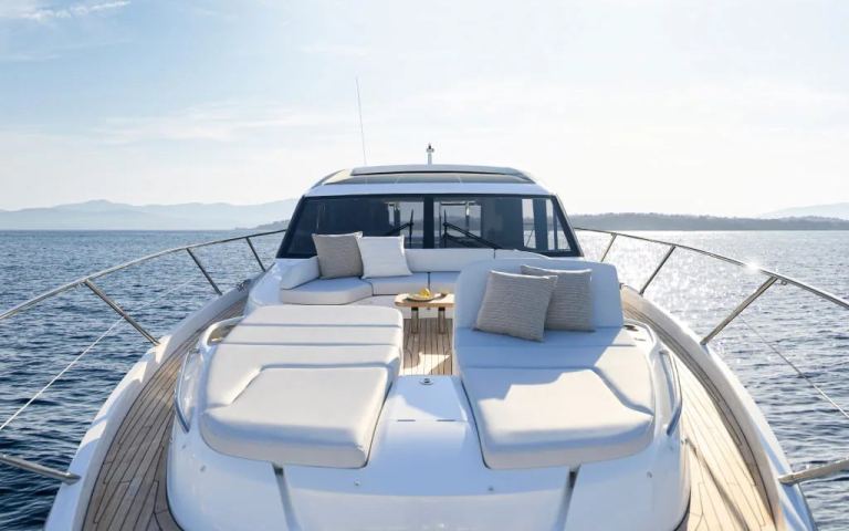Princess V65 (20.32 m, New) for Sale (3)