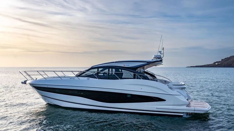 Princess V50 (15.49 m, New) for Sale (3)