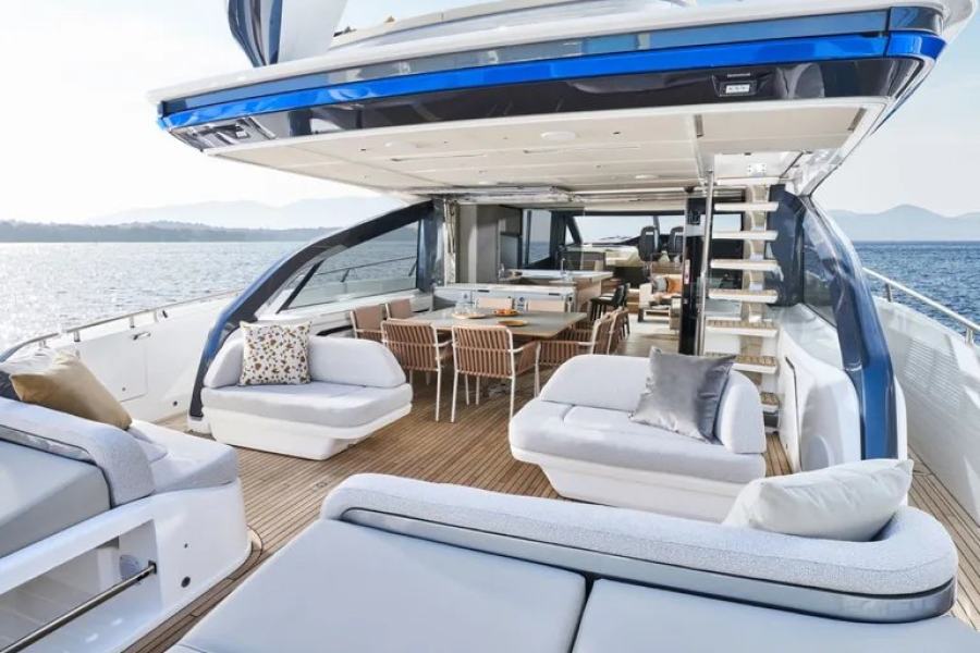 Princess S80 (25.4 m, New) for Sale (23)