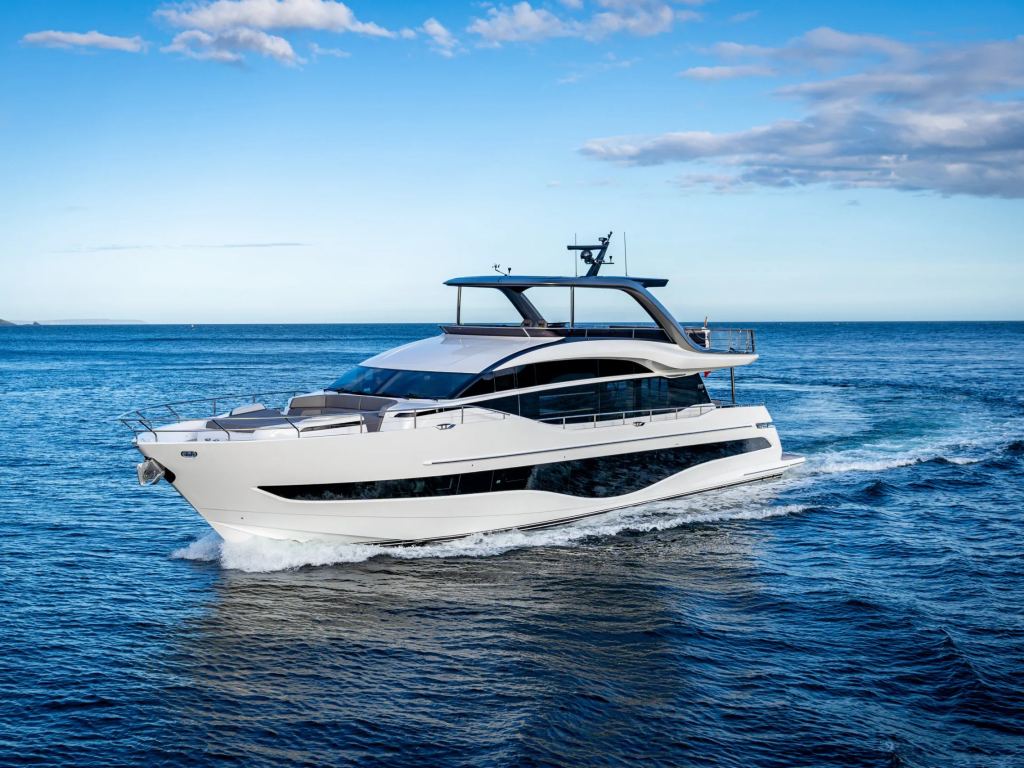 Princess Y85 (26.2 m, New) for Sale (1)