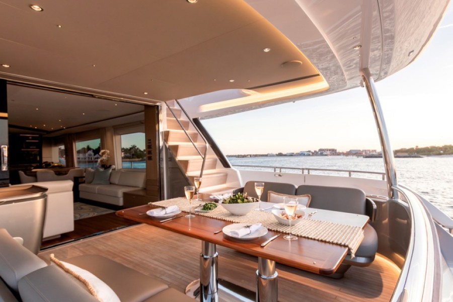 Princess Y85 (26.2 m, New) for Sale (5)