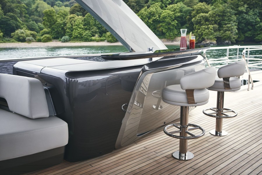 Princess Y85 (26.2 m, New) for Sale (32)