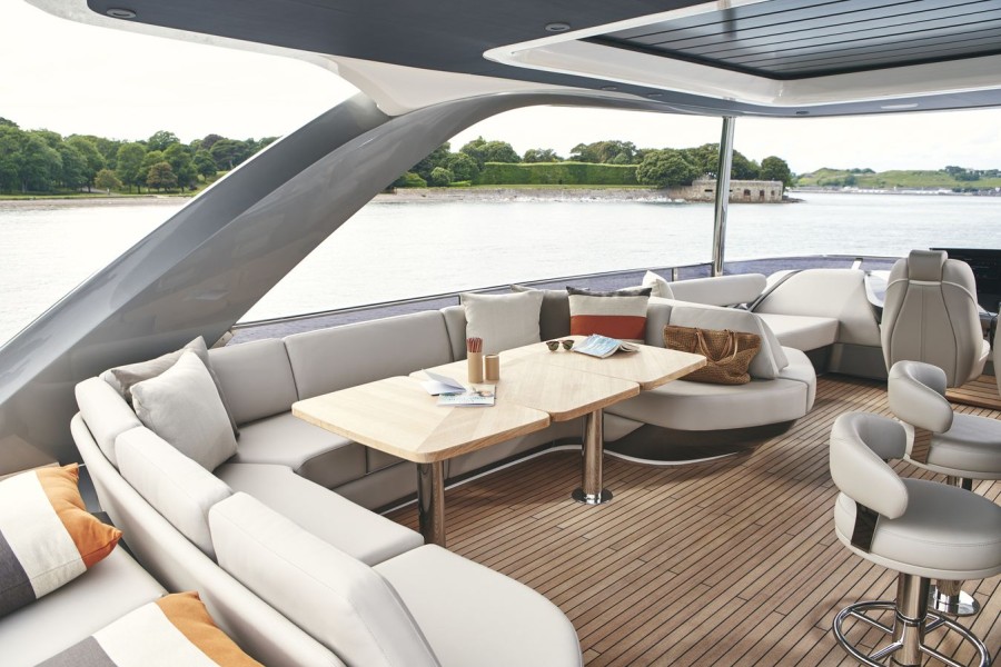 Princess Y85 (26.2 m, New) for Sale (36)
