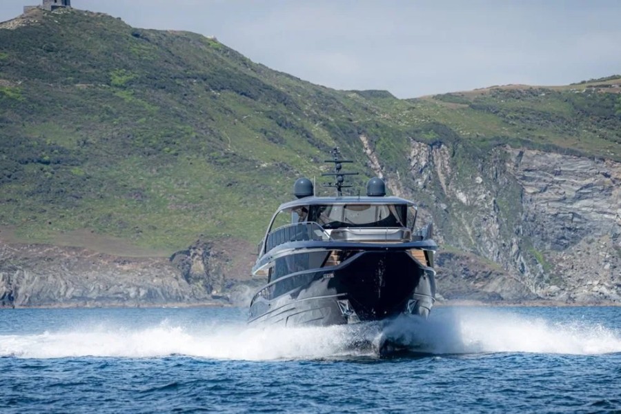 Princess X95 (29.11 m, New) for Sale (5)