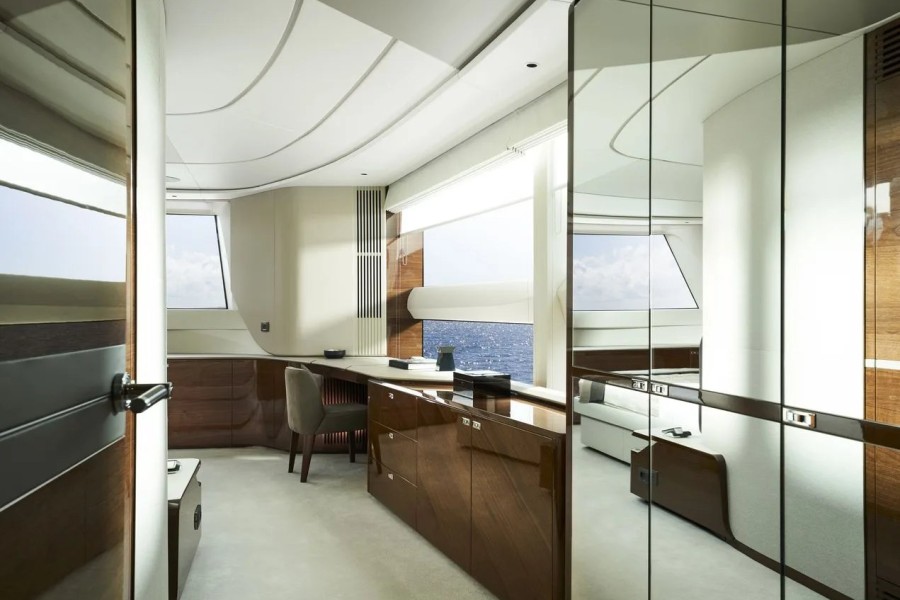 Princess X95 (29.11 m, New) for Sale (39)