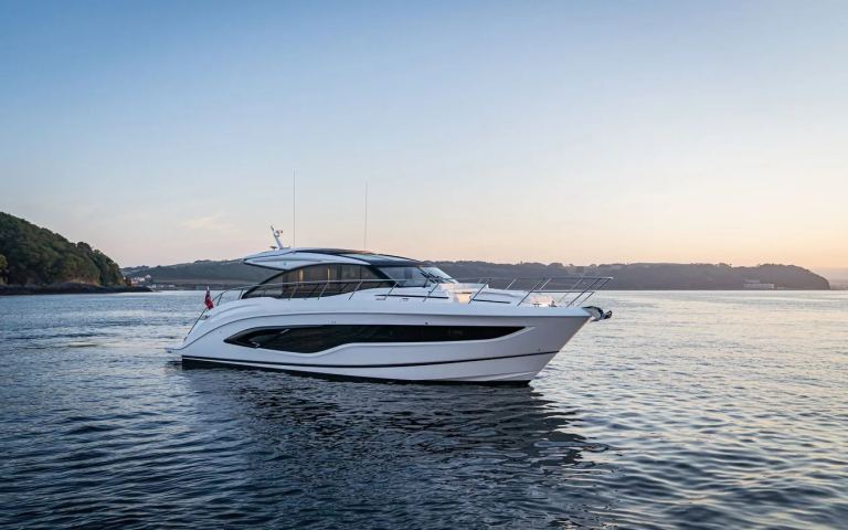 Princess V55 (17.81 m, Neuf) à vendre (2)