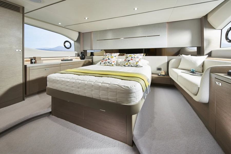 Princess V55 (17.81 m, Neuf) à vendre (13)