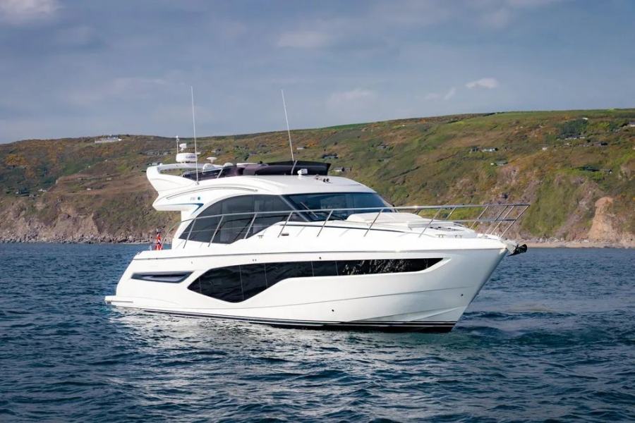 Princess F50 (15.56 m, Neuf) à vendre (1)