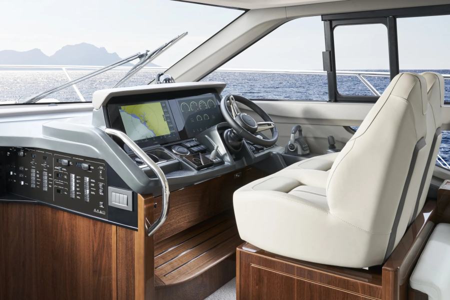 Princess F50 (15.56 m, Neuf) à vendre (7)