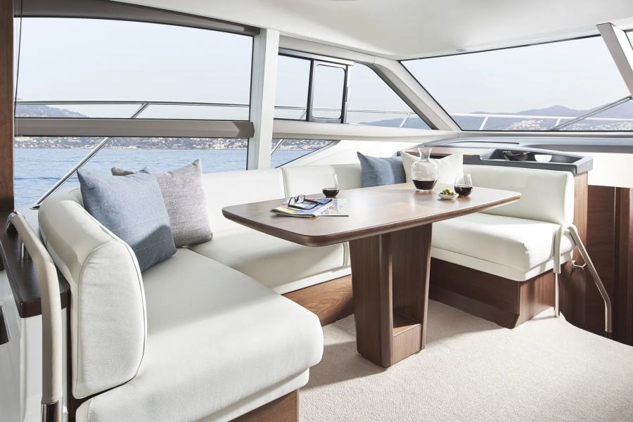 Princess F50 (15.56 m, Neuf) à vendre (10)