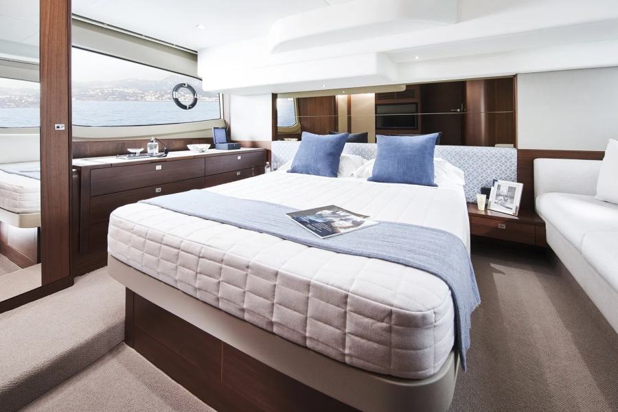 Princess F50 (15.56 m, Neuf) à vendre (14)