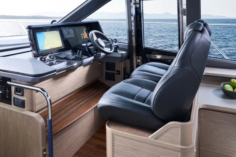 Princess S65 (20.32 m, Neuf) à vendre (8)