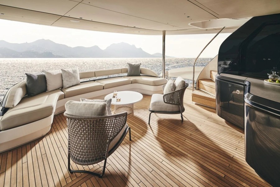 Princess Y95 (29.1 m, Neuf) à vendre (5)