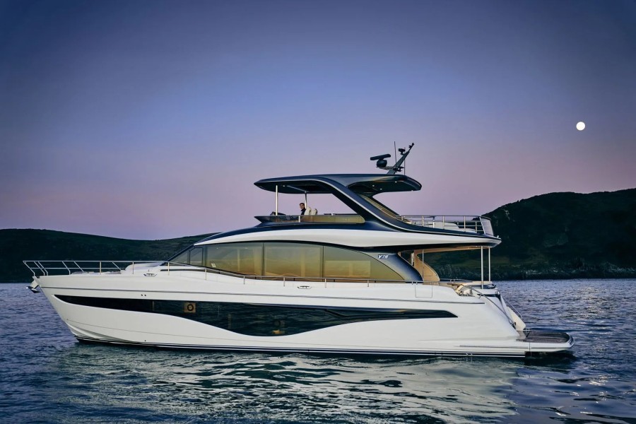 Princess Y72 (22.8 m, Neuf) à vendre (2)