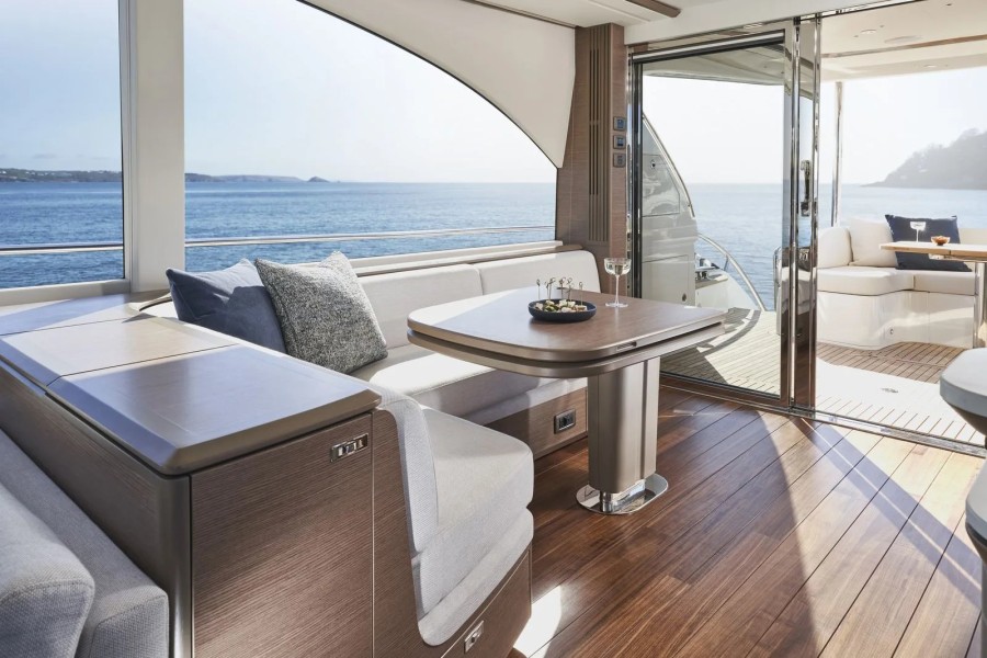 Princess Y72 (22.8 m, Neuf) à vendre (5)