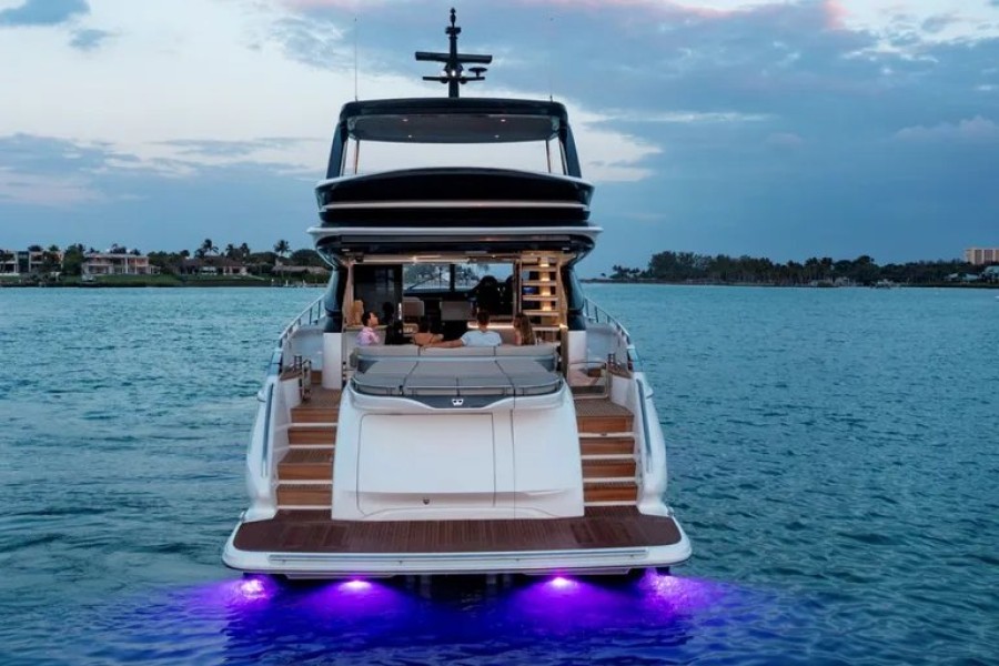 Princess S72 (22.8 m, New) for Sale (10)