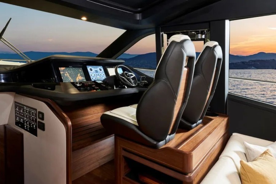 Princess S72 (22.8 m, New) for Sale (11)