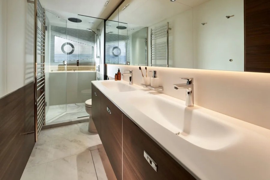 Princess S72 (22.8 m, New) for Sale (17)