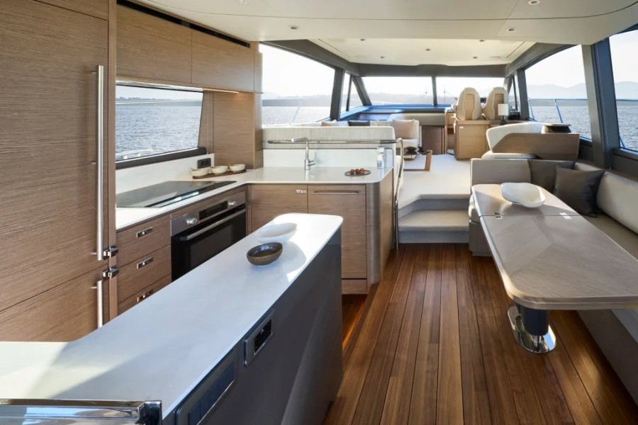Princess F58 (18.2 m, New) for Sale (12)