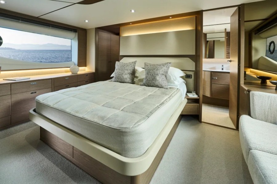 Princess F58 (18.2 m, New) for Sale (16)