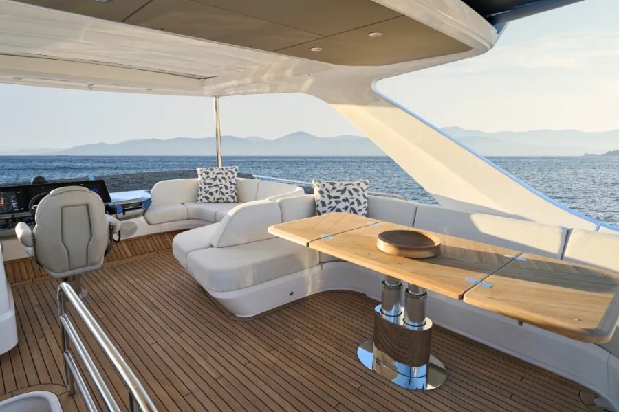 Princess F58 (18.2 m, New) for Sale (23)