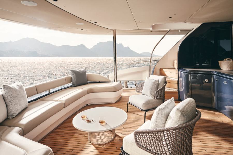 Princess Y95 (29.1 m, Neuf) à vendre (7)
